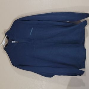 Columbia Navy blue pullover L sweatshirt 1/4 zip up outdoor longsleeve